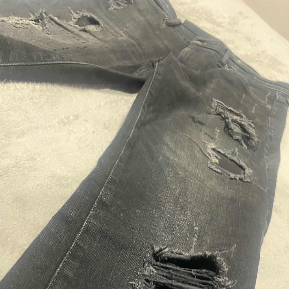 H&M 34x32 Men’s Ripped Jeans